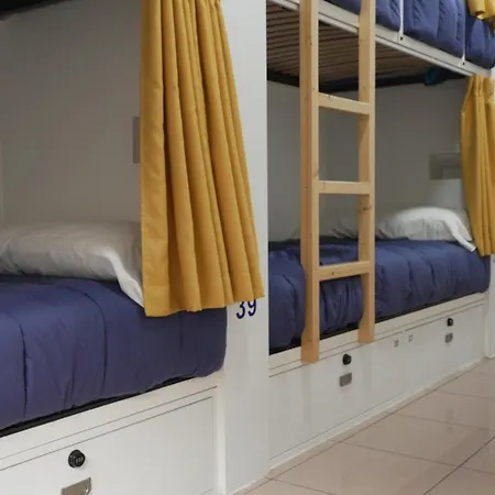 Casucho Da Peregrina Hostel Porriño